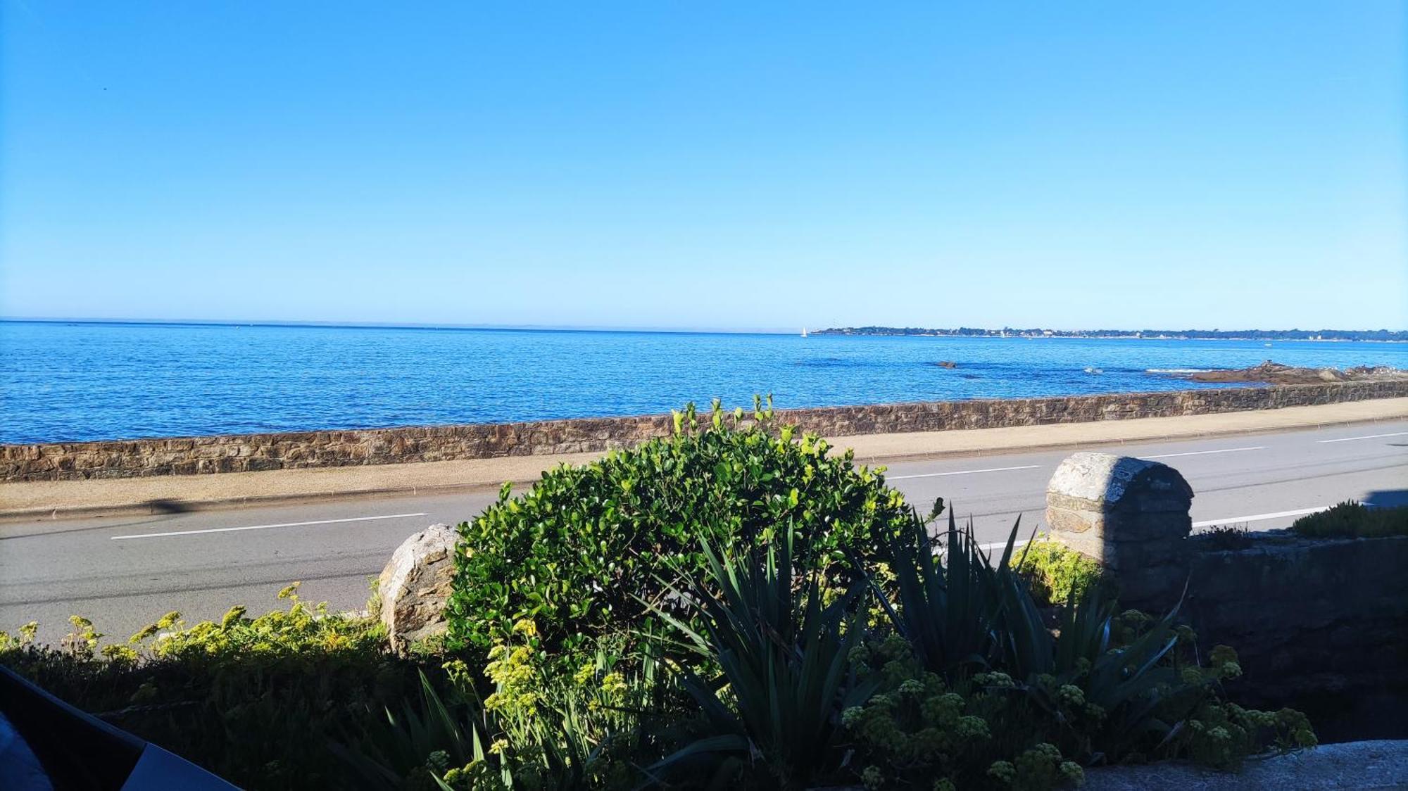 Appartement T3 De 74M2 Tres Lumineux Vue Panoramique Mer Et Plages Concarneau Extérieur photo